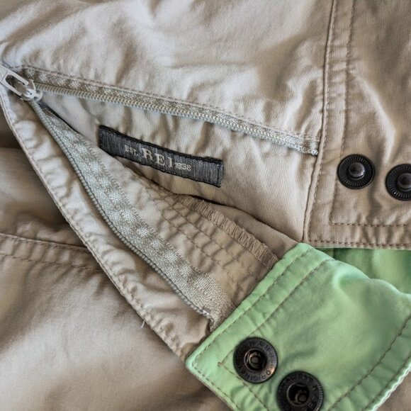 REI Kids Casual Bottoms in Khaki and Green - Picture 4 of 14